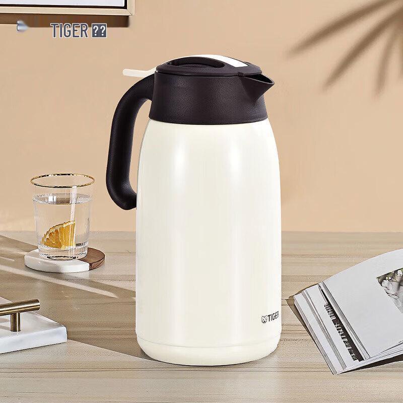 Tiger PWM-A20C Stainless Steel Vacuum Insulated Thermos, 2L
Tiger PWM-A20C Stainless Steel Vacuum Insulated Thermos, 2L