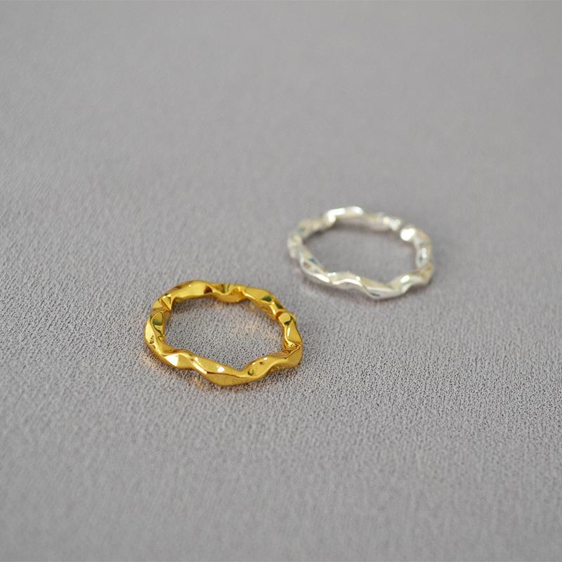 Korean Style Gold Plated Hammered Brass Adjustable Ring for Women Open Adjustable золотой
Korean Style Gold Plated Hammered Brass Adjustable Ring for Women Open Adjustable золотой