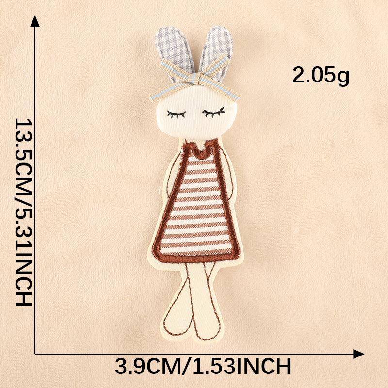 Вышитая этикетка декоративная бижутерия кукла кролик трехмерная нашивка наклейка одежда аксессуары своими руками вышитая вручную этикетка на ткани G3L-C-2-10
Вышитая этикетка декоративная бижутерия кукла кролик трехмерная нашивка наклейка одежда аксессуары своими руками вышитая вручную этикетка на ткани G3L-C-2-10