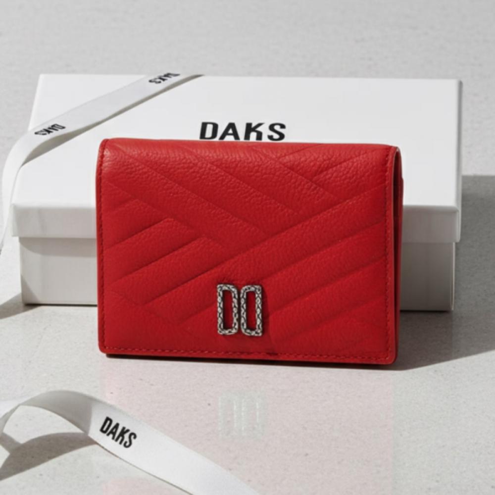 Daks Red Dd Logo Point Cowhide Card Wallet Dcwa6f791r2 Single option
Daks Red Dd Logo Point Cowhide Card Wallet Dcwa6f791r2 Single option