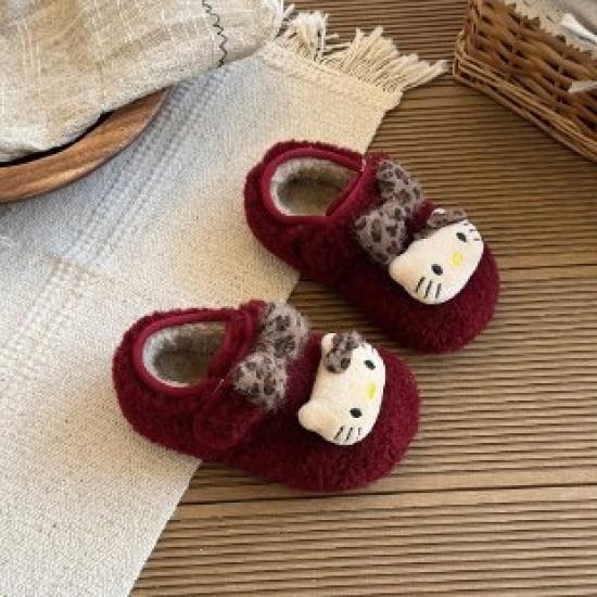 Girls kt Cat-themed cotton shoes, furry shoes, new winter model for children, plush warm cotton shoes, baby soft-soled loafers 21 красный
Girls kt Cat-themed cotton shoes, furry shoes, new winter model for children, plush warm cotton shoes, baby soft-soled loafers 21 красный