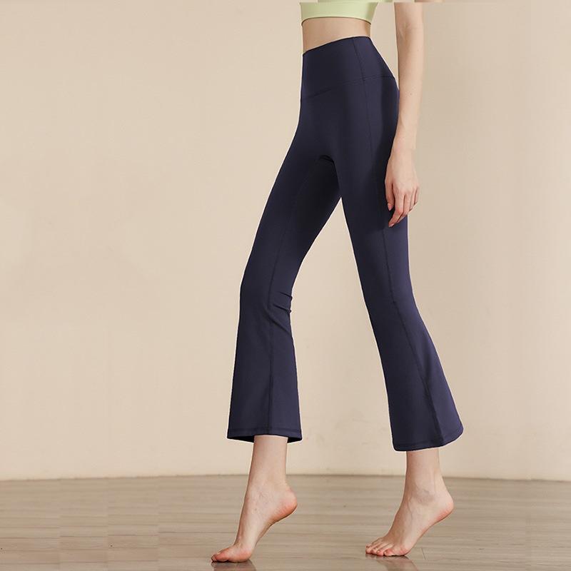 Маленькие девятиточечные брюки для йоги, с высокой талией, с эффектом подтяжки бедер, спортивные фитнес-брюки с широкими штанинами и микро-клеш для женщин. XL чернил синий
Маленькие девятиточечные брюки для йоги, с высокой талией, с эффектом подтяжки бедер, спортивные фитнес-брюки с широкими штанинами и микро-клеш для женщин. XL чернил синий
