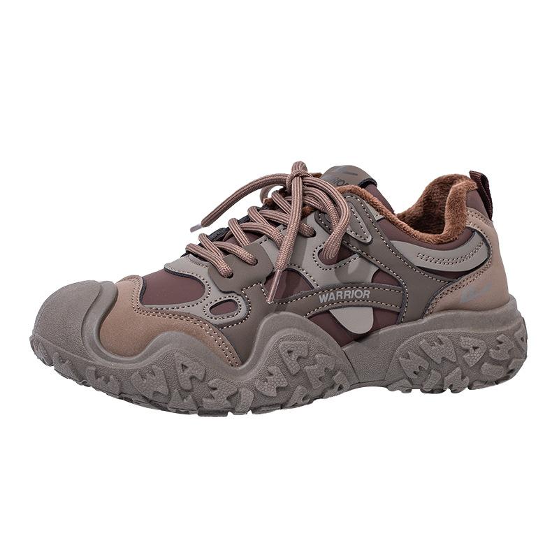 Pull back velvet retro cotton shoes high value trend warm platform shoes Maillard color German training shoes 40
Pull back velvet retro cotton shoes high value trend warm platform shoes Maillard color German training shoes 40