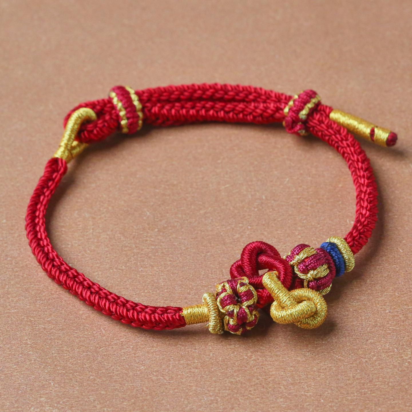 Guaranteed Success Koi Wenchang Red String Hand-Woven Bracelet with Gold Beads for Men, Women, and Students
Guaranteed Success Koi Wenchang Red String Hand-Woven Bracelet with Gold Beads for Men, Women, and Students