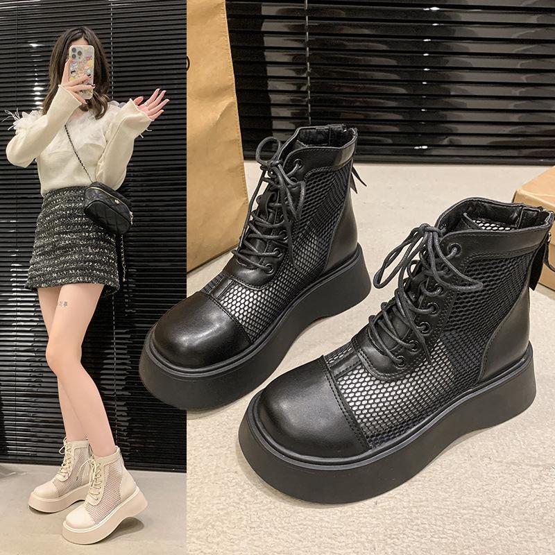 Mesh 2025 women s net boots hollow and thin new soft leather muffin breathable short boots season thin Martin boots summer thick sole 40 чорний
Mesh 2025 women s net boots hollow and thin new soft leather muffin breathable short boots season thin Martin boots summer thick sole 40 чорний