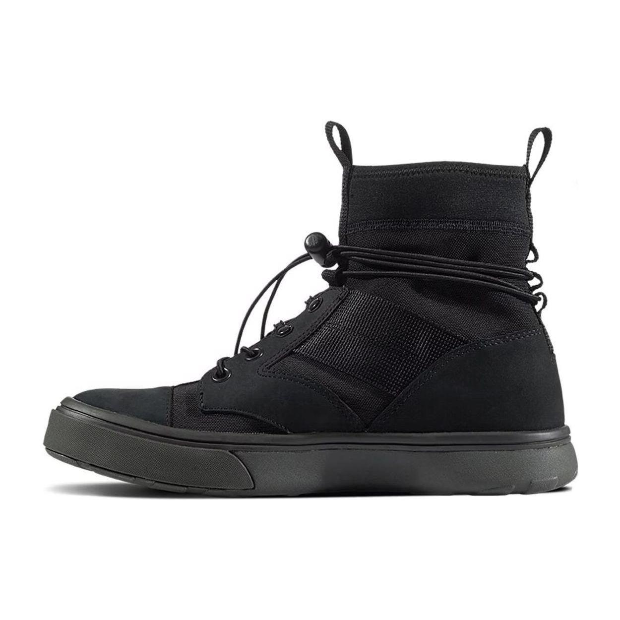 Черные кроссовки унисекс Converse Cali Thornhill Dewitt x Slam Jam x Jump Boot Gore-Tex 160314C
Черные кроссовки унисекс Converse Cali Thornhill Dewitt x Slam Jam x Jump Boot Gore-Tex 160314C