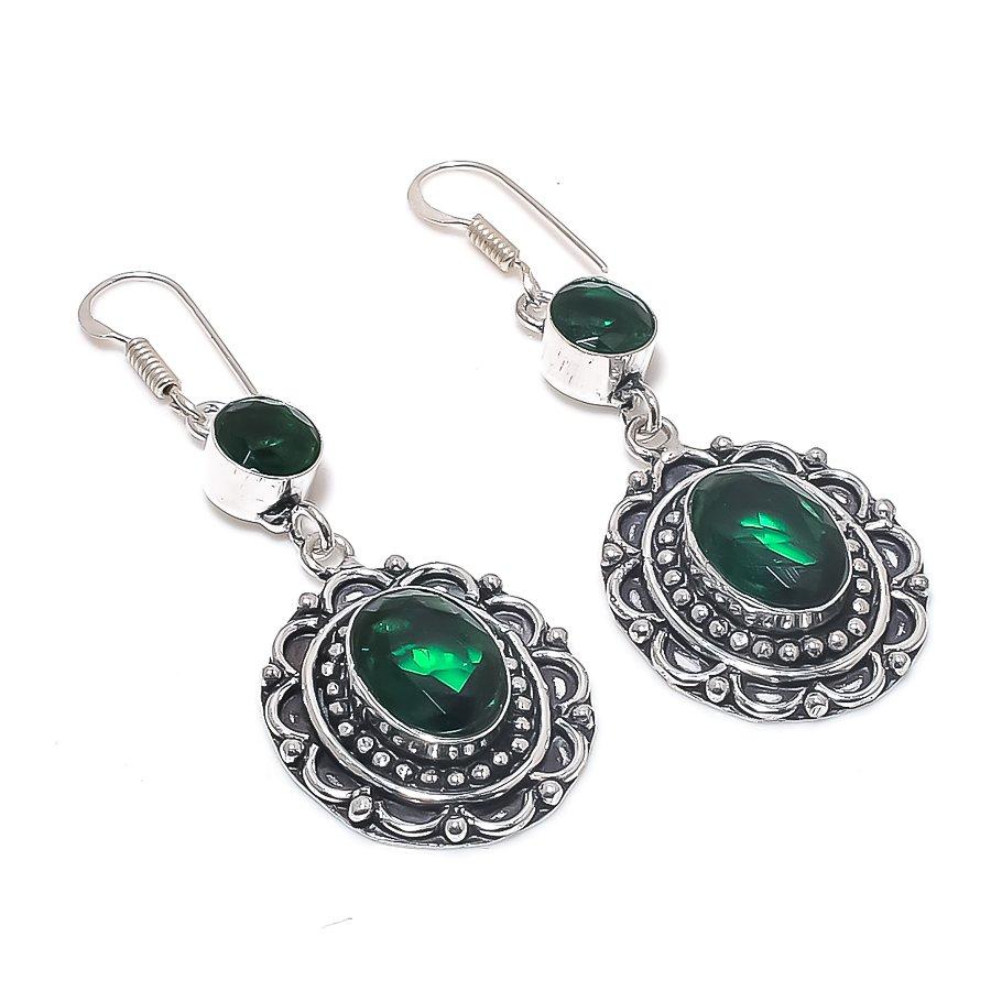 Натуральный Хромдиопсид Камень Ручной Работы Серьга из Стерлингового Серебра 925 пробы 2,36 E2P11
Натуральный Хромдиопсид Камень Ручной Работы Серьга из Стерлингового Серебра 925 пробы 2,36 E2P11