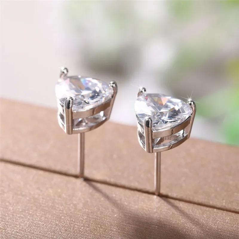 Simple Stud Earrings with Triangular CZ Stone Daily Wear Versatile Women s Exquisite Girl Gift Trendy Zircon
Simple Stud Earrings with Triangular CZ Stone Daily Wear Versatile Women s Exquisite Girl Gift Trendy Zircon
