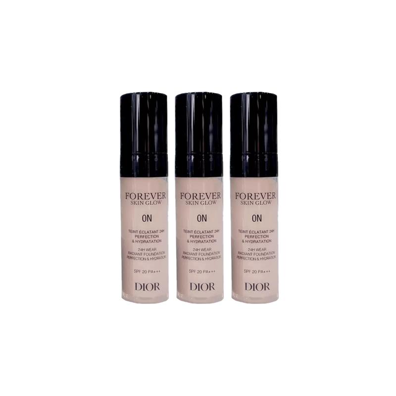 DIOR Long-lasting Glossy Lock Makeup Liquid Foundation Sample Natural Hydrating Creamy Skin Clear and Refreshing Color Cosmetics 5ml*3 розовый
DIOR Long-lasting Glossy Lock Makeup Liquid Foundation Sample Natural Hydrating Creamy Skin Clear and Refreshing Color Cosmetics 5ml*3 розовый