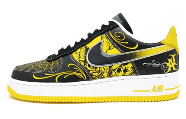 Nike Air Force 1 Low Mr. Мультфільм Livestrong 378126-071 43
Nike Air Force 1 Low Mr. Мультфільм Livestrong 378126-071 43