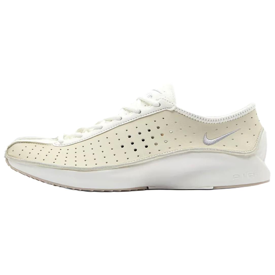 Кроссовки Nike Air Superfly Молочный кокос (Женский)(HQ7955-100) 41
Кроссовки Nike Air Superfly Молочный кокос (Женский)(HQ7955-100) 41