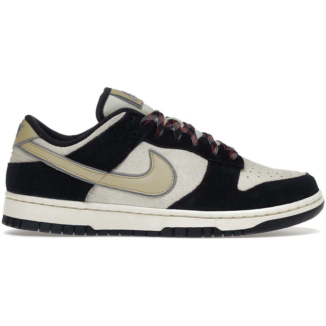 Sneaker Nike Dunk Low LX Black Suede Team Gold (Women s)(DV3054-001) 40
Sneaker Nike Dunk Low LX Black Suede Team Gold (Women s)(DV3054-001) 40