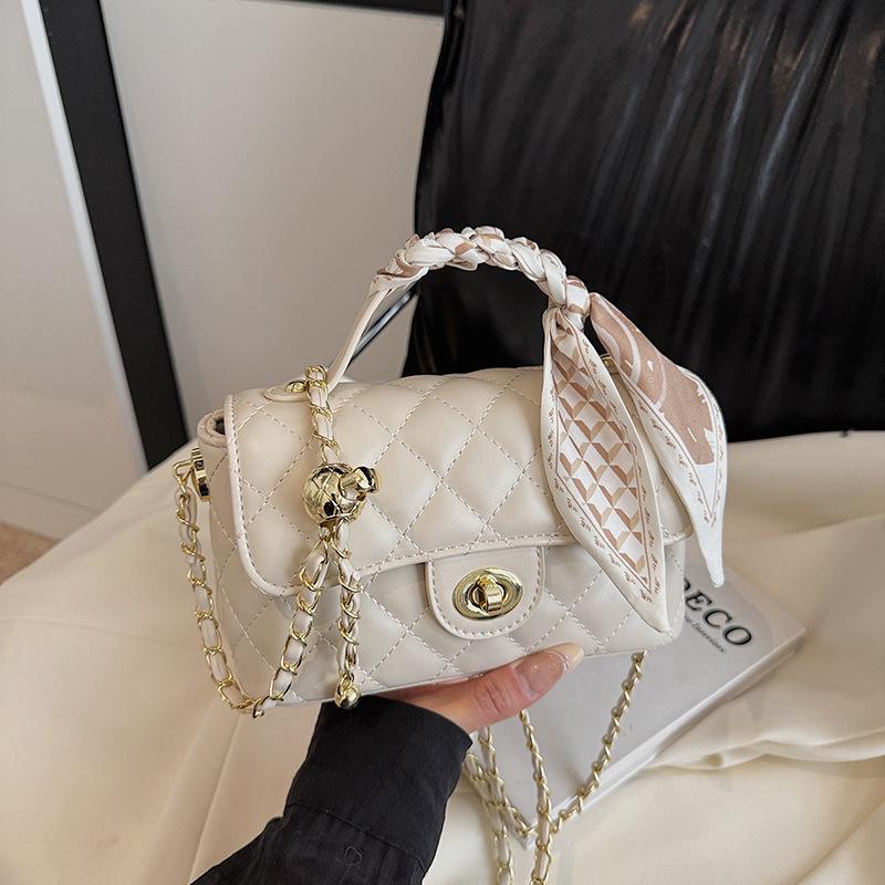 Elegant Women s Embroidered Diamond Chain Handbag - Fashionable Shoulder and Crossbody Bag off білий колір
Elegant Women s Embroidered Diamond Chain Handbag - Fashionable Shoulder and Crossbody Bag off білий колір