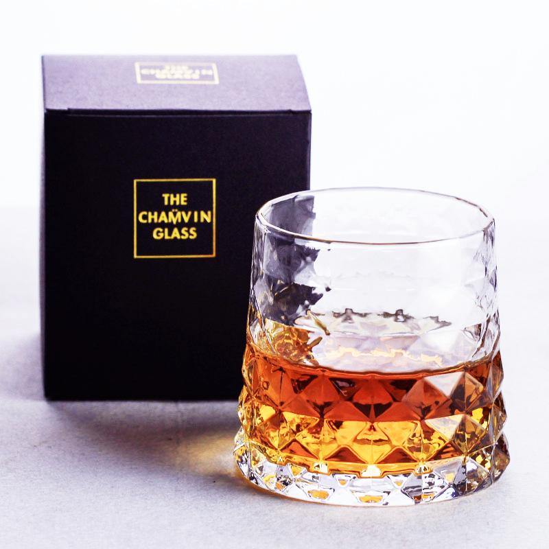 Prism Pattern Old Fashioned Crystal Whiskey Glass Trapezoid Fuji Mountain Whisky Cup Vodka Tumbler Verre Xo Chivas Mug Gift Box 320ml
Prism Pattern Old Fashioned Crystal Whiskey Glass Trapezoid Fuji Mountain Whisky Cup Vodka Tumbler Verre Xo Chivas Mug Gift Box 320ml