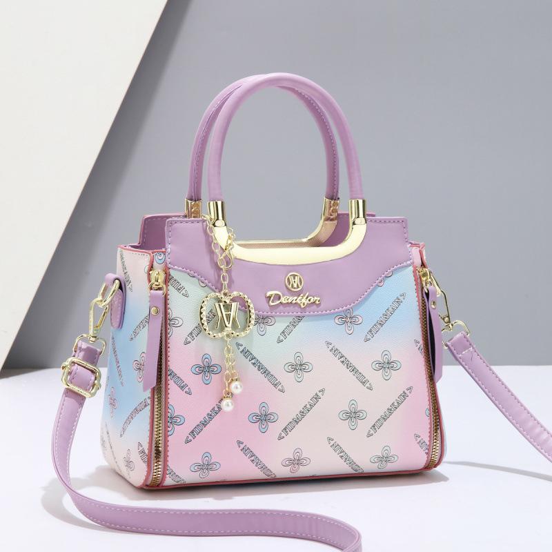 Bag women s new printed fashion versatile women s bag simple large capacity shoulder crossbody handbag
Bag women s new printed fashion versatile women s bag simple large capacity shoulder crossbody handbag