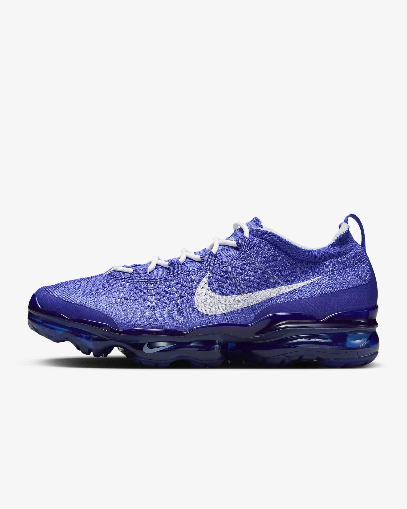 Мужские кроссовки Nike Air Vapor Max 2023 Fly Knit DV1678-500
Мужские кроссовки Nike Air Vapor Max 2023 Fly Knit DV1678-500