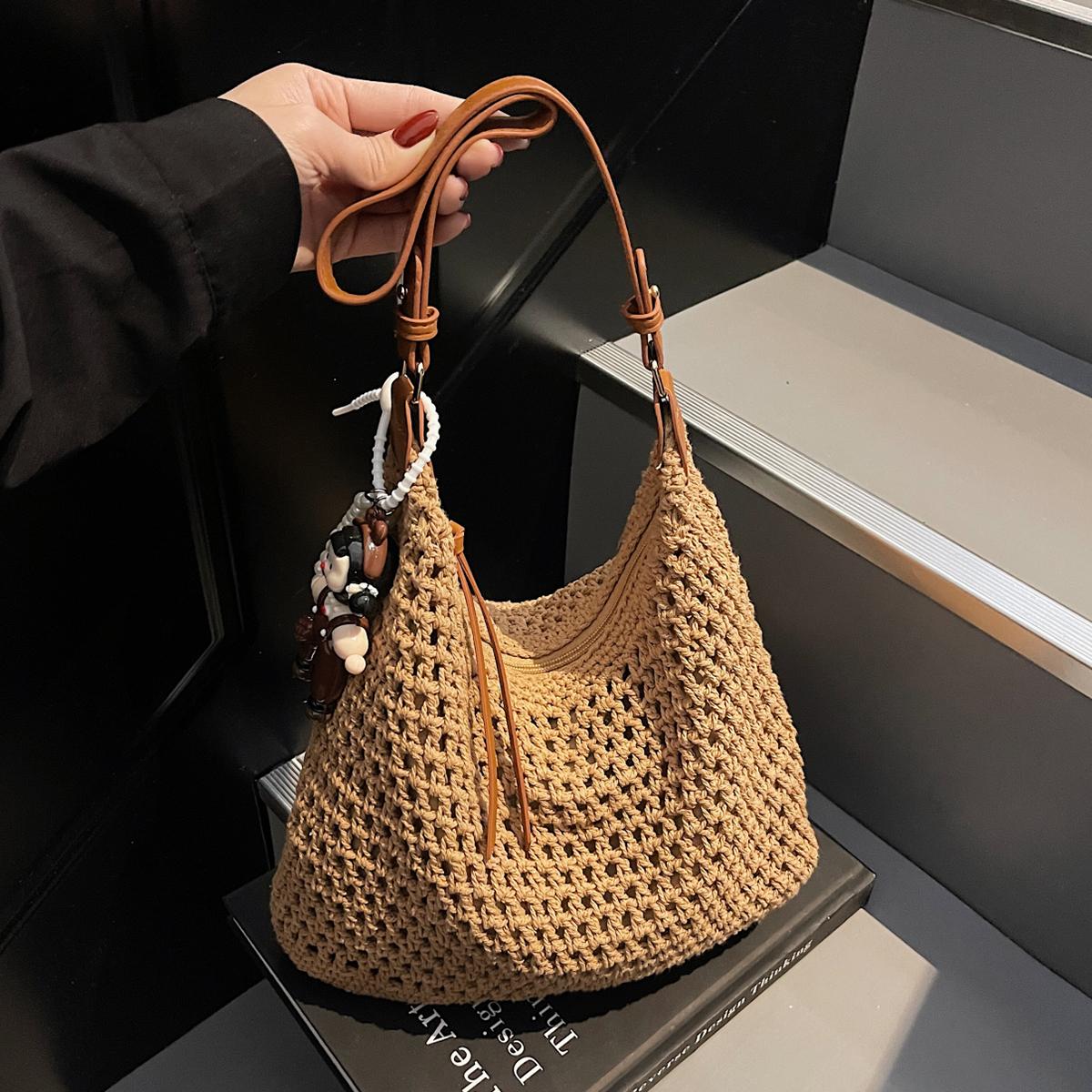 Travel Bag Hand-Woven Large-Capacity Straw Bag Women s New Beach Shoulder Bag Summer Tote Bag Seaside Play Travel Work Clothing to Work to School хакі
Travel Bag Hand-Woven Large-Capacity Straw Bag Women s New Beach Shoulder Bag Summer Tote Bag Seaside Play Travel Work Clothing to Work to School хакі