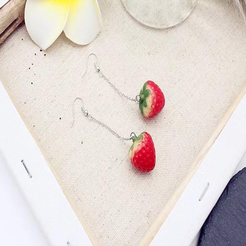 Unique Pastoral-Style Strawberry Earrings Hooks And Pendants Featuring Three-Dimensional Fruit Designs
Unique Pastoral-Style Strawberry Earrings Hooks And Pendants Featuring Three-Dimensional Fruit Designs