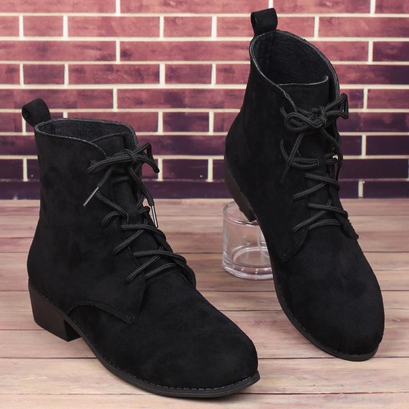 Fashion 2025 Autumn Winter Faux Suede Ankle Boots Women Retro Black Lace Up Boots Woman Plus Size 36-43 Pointed Toe Booties Female 43 чёрный
Fashion 2025 Autumn Winter Faux Suede Ankle Boots Women Retro Black Lace Up Boots Woman Plus Size 36-43 Pointed Toe Booties Female 43 чёрный
