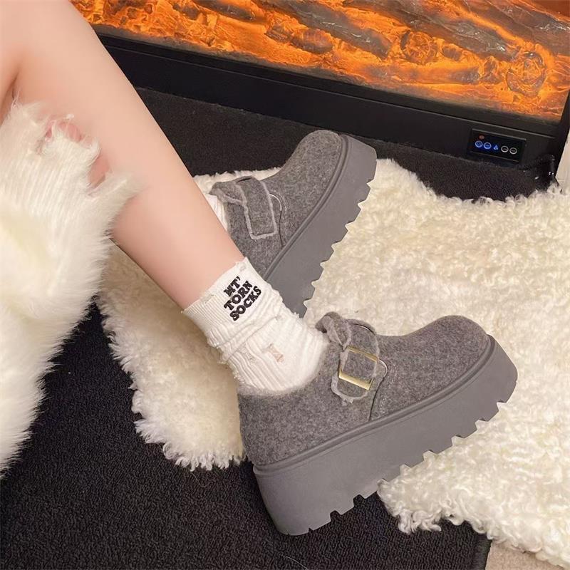 Thick-soled woolen Birkenstocks velvet warm cotton shoes autumn and winter small height increase casual shoes cotton shoes 35 светло-серый
Thick-soled woolen Birkenstocks velvet warm cotton shoes autumn and winter small height increase casual shoes cotton shoes 35 светло-серый