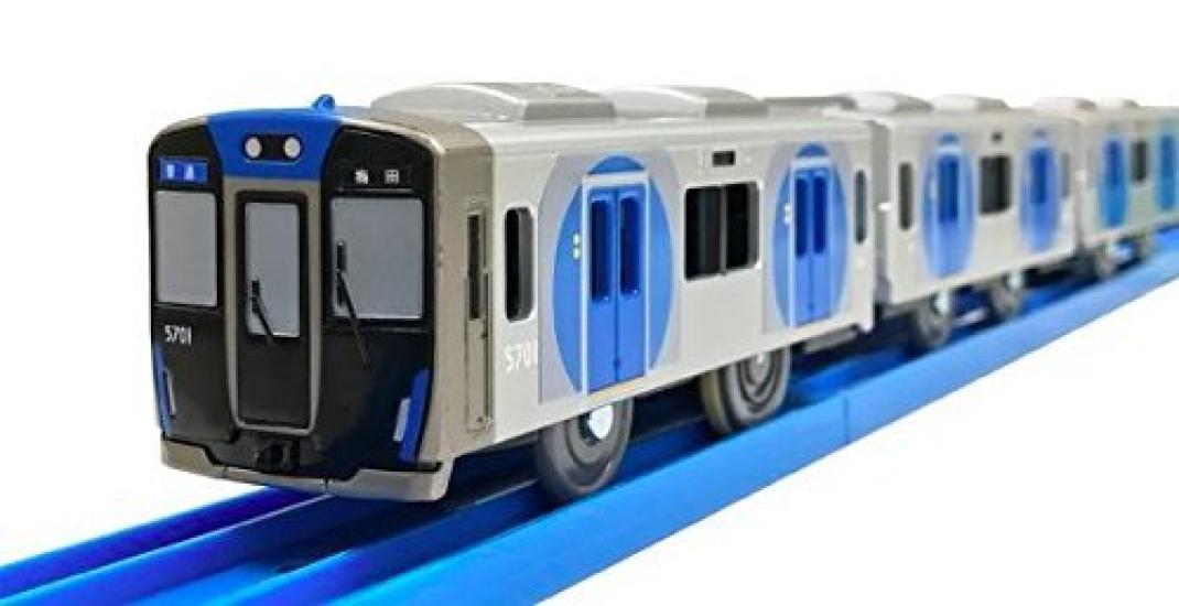 TAKARA TOMY Plarail Hanshin Electric Railway Original Plarail 5700 Series Silver (Джет 5700)
TAKARA TOMY Plarail Hanshin Electric Railway Original Plarail 5700 Series Silver (Джет 5700)