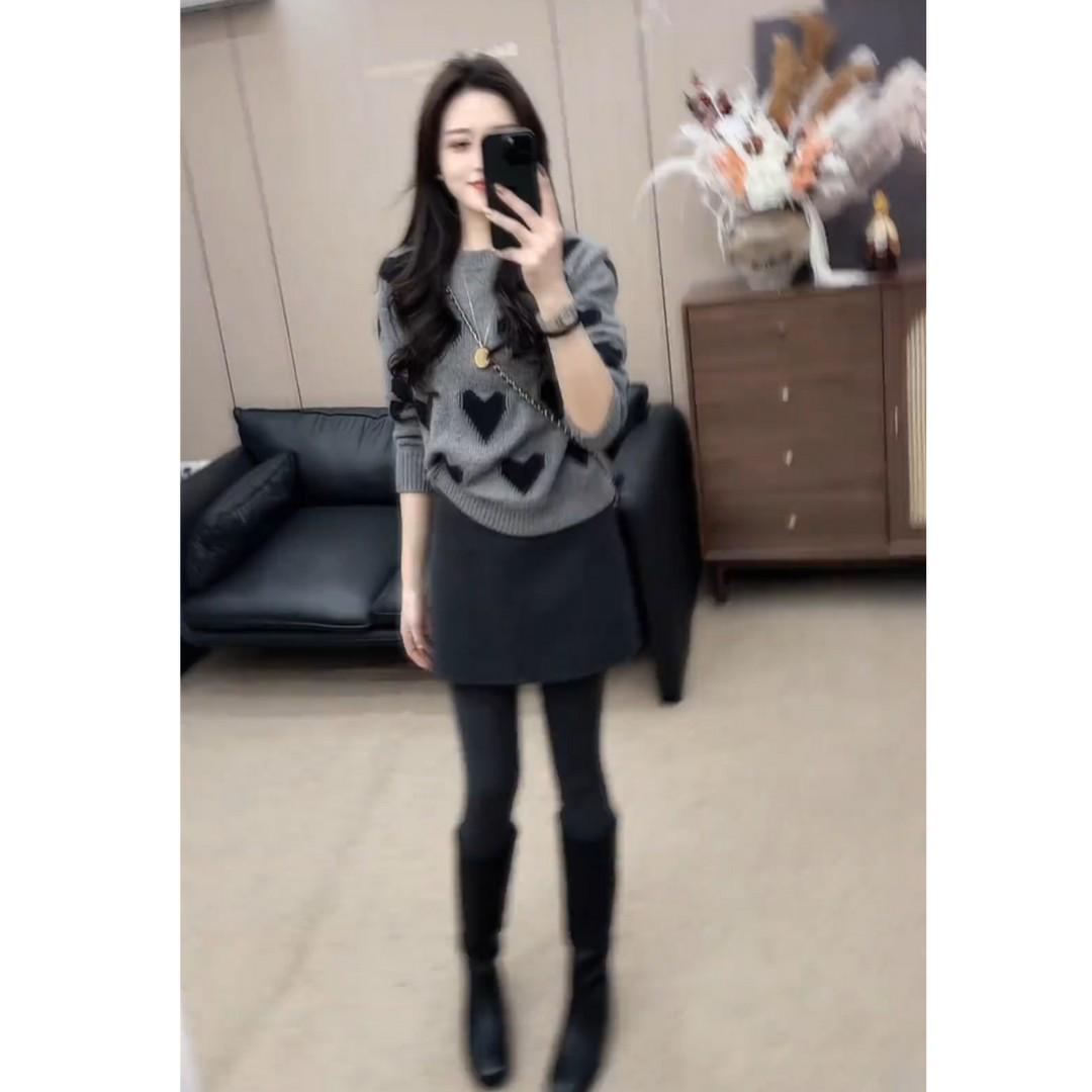 Women s Slimming Jacquard Round Neck Pullover Sweater Skirt - Winter 2025 Collection 2XL (125-140 jin)
Women s Slimming Jacquard Round Neck Pullover Sweater Skirt - Winter 2025 Collection 2XL (125-140 jin)