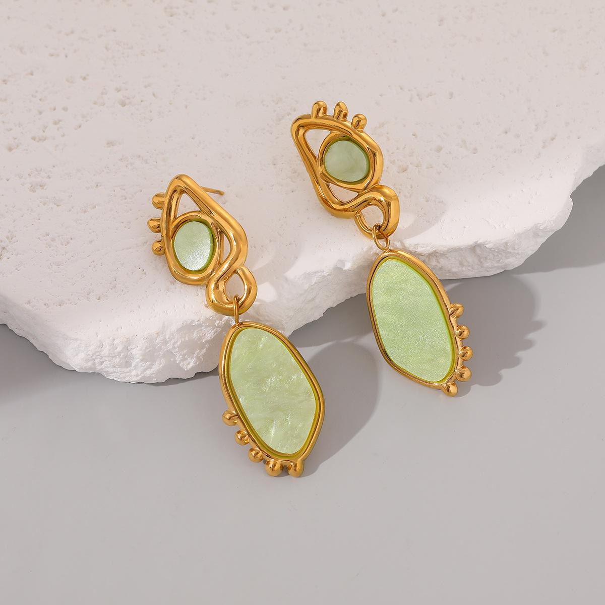 Високоякісні жіночі сережки з нержавіючої сталі в європейському та американському стилі
Високоякісні жіночі сережки з нержавіючої сталі в європейському та американському стилі