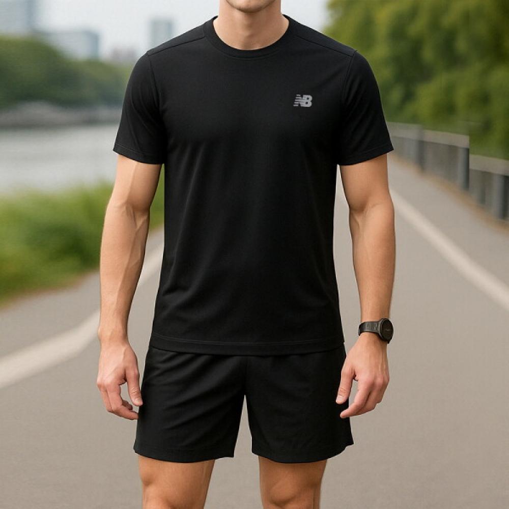 New Balance Nb Running Men S Short Sleeve Tee Black Mt41222 Bk MT41222BK/95M (measured 95)
New Balance Nb Running Men S Short Sleeve Tee Black Mt41222 Bk MT41222BK/95M (measured 95)