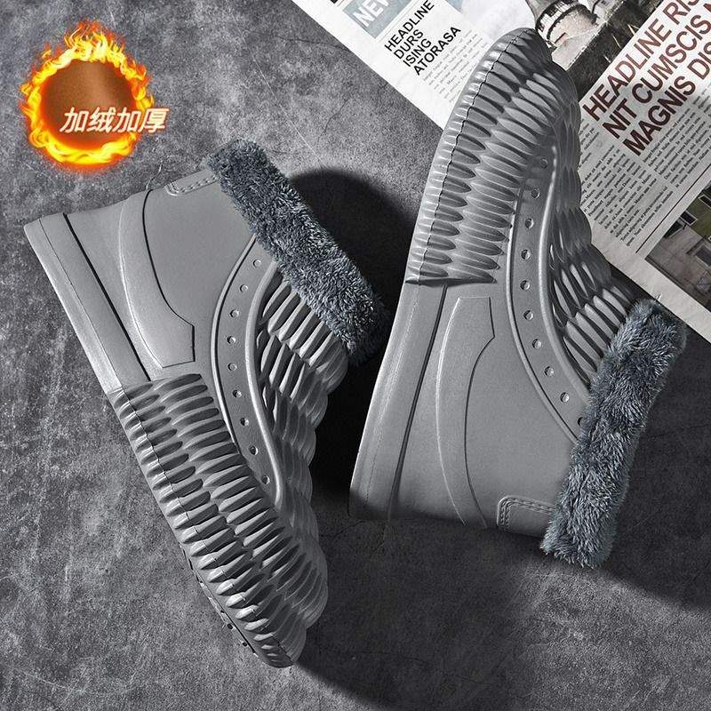 Snow Boots Men s Fur Integrated Warm Piled Thickened Cotton Shoes Winter Outdoor Waterproof and Non-slip High-top Large Size Men s Shoes 46 сірий колір
Snow Boots Men s Fur Integrated Warm Piled Thickened Cotton Shoes Winter Outdoor Waterproof and Non-slip High-top Large Size Men s Shoes 46 сірий колір