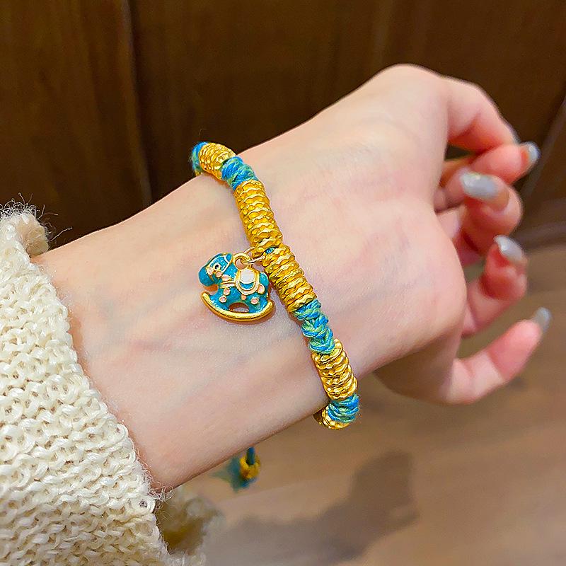 Chinese Style Colorful Horse Pendant Bracelet - Light Luxury Hand Jewelry for Women
Chinese Style Colorful Horse Pendant Bracelet - Light Luxury Hand Jewelry for Women