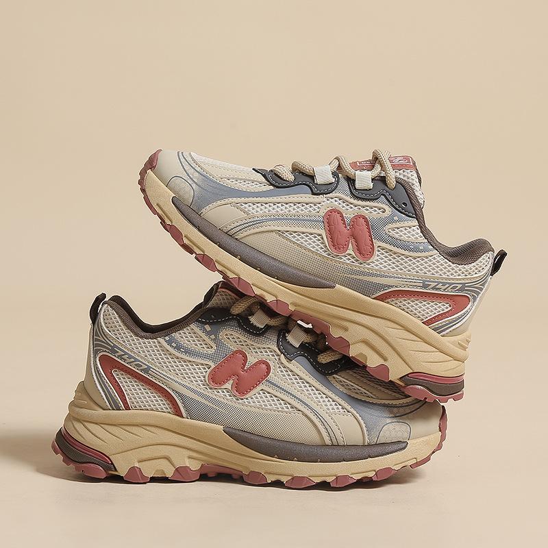 Spring and Autumn breathable dad shoes women s shoes 2024 new versatile mesh breathable sports shoes muffin casual thick sole 35 чёрный
Spring and Autumn breathable dad shoes women s shoes 2024 new versatile mesh breathable sports shoes muffin casual thick sole 35 чёрный