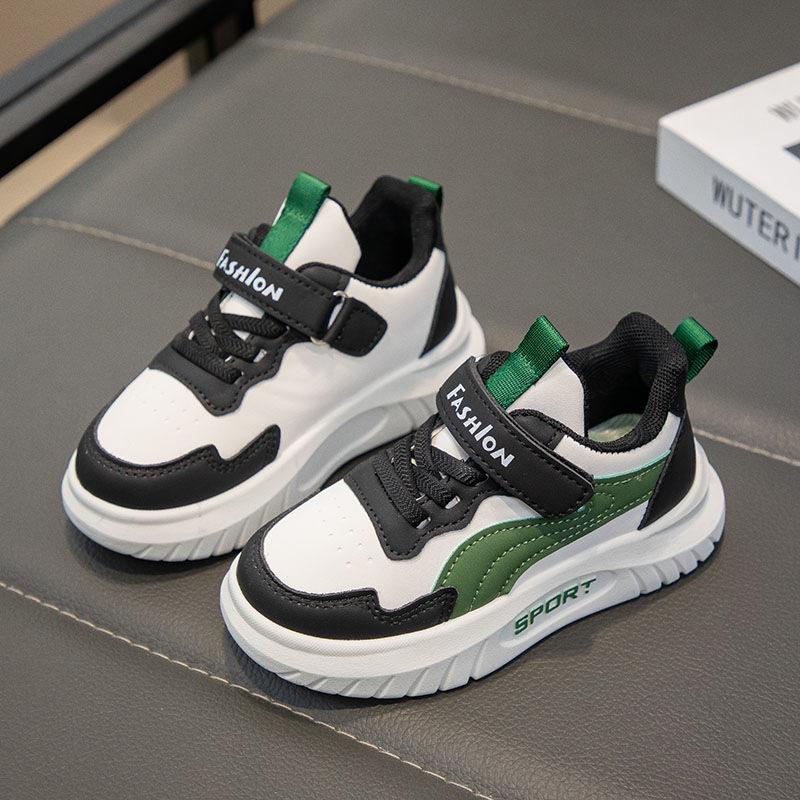 Детская спортивная обувь Новая универсальная обувь на толстой подошве для детей среднего и старшего возраста Модная беговая обувь для мальчиков Повседневные кроссовки «папины» для девочек 32-37 yards whole box shot 48 pairs зелёный
Детская спортивная обувь Новая универсальная обувь на толстой подошве для детей среднего и старшего возраста Модная беговая обувь для мальчиков Повседневные кроссовки «папины» для девочек 32-37 yards whole box shot 48 pairs зелёный