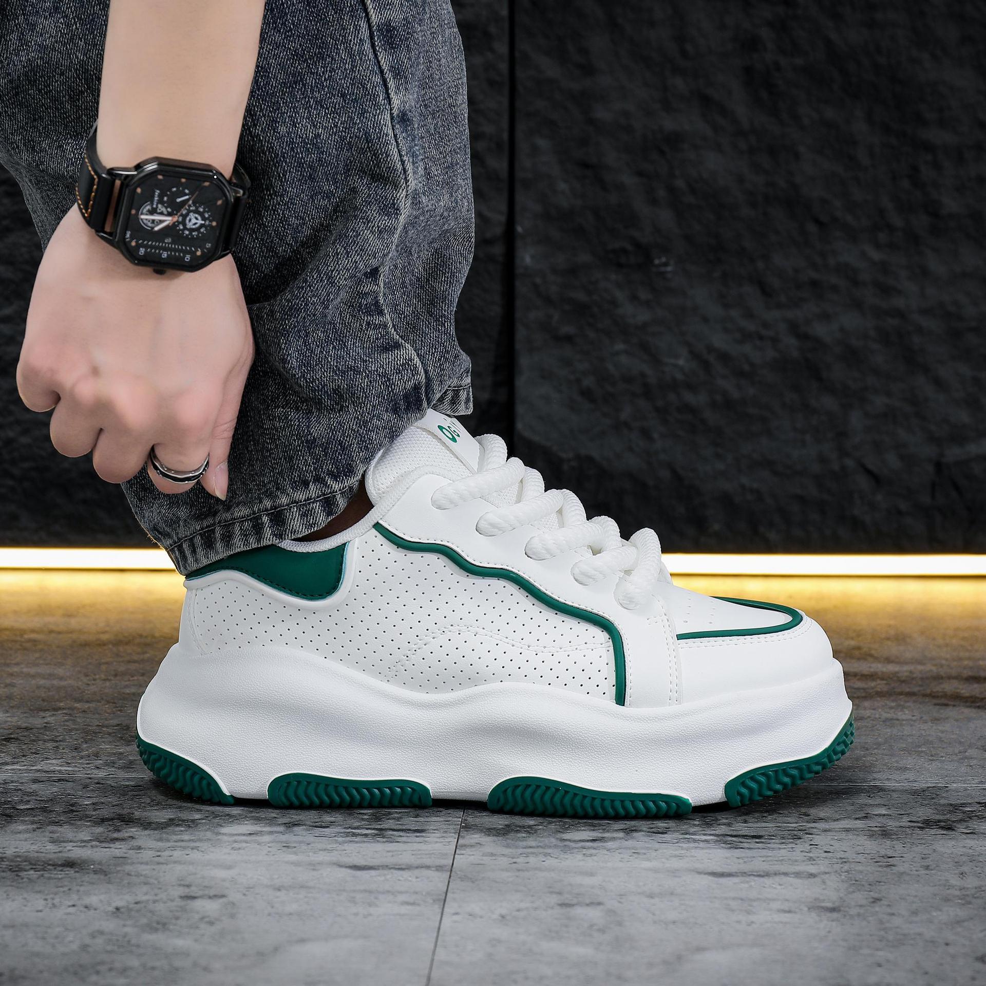 Spring new men s shoes casual and comfortable bread shoes versatile student niche board shoes thick sole heightening breathable sports shoes 39
Spring new men s shoes casual and comfortable bread shoes versatile student niche board shoes thick sole heightening breathable sports shoes 39