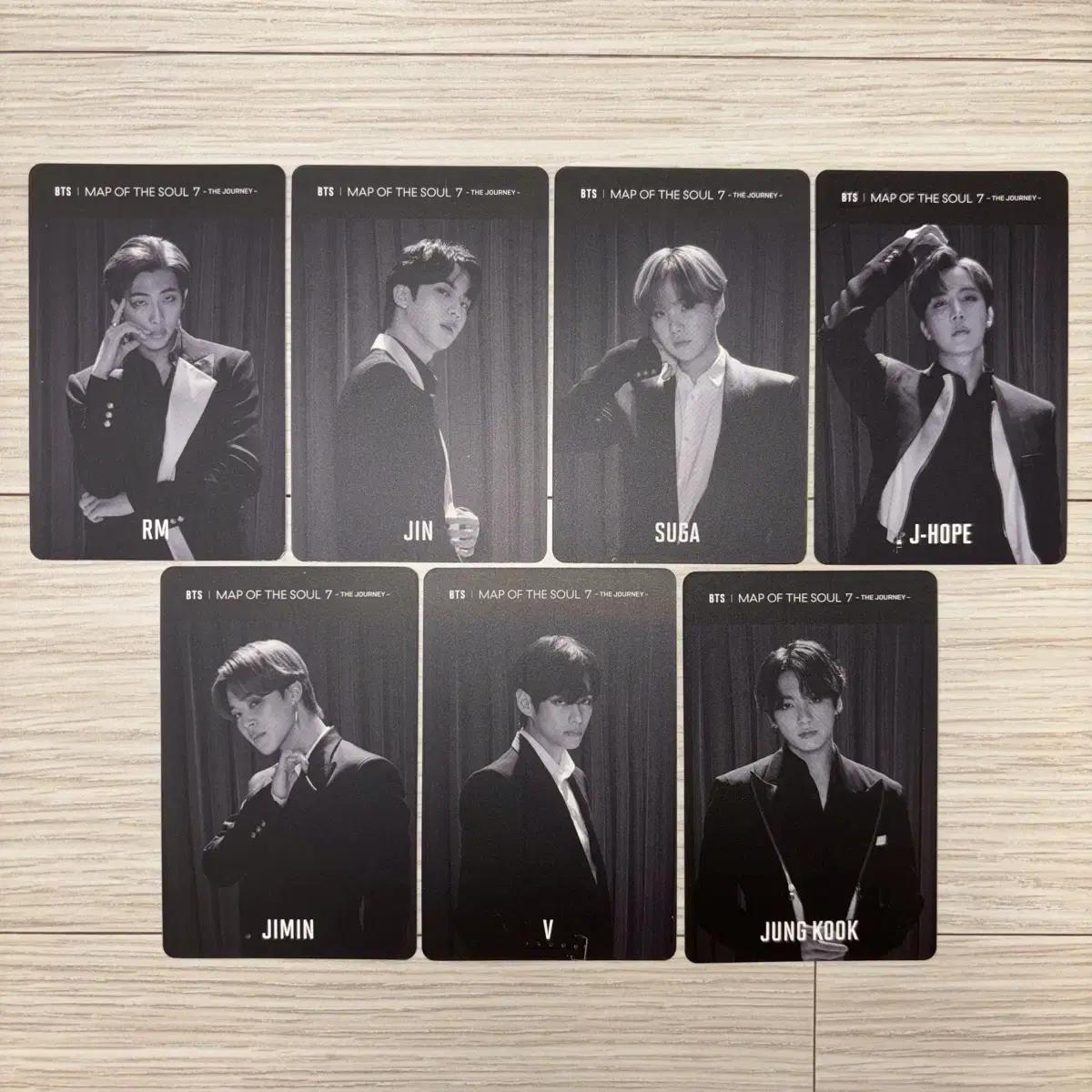 БТС Мапсол: Предзаказная фотокарточка
БТС Мапсол: Предзаказная фотокарточка