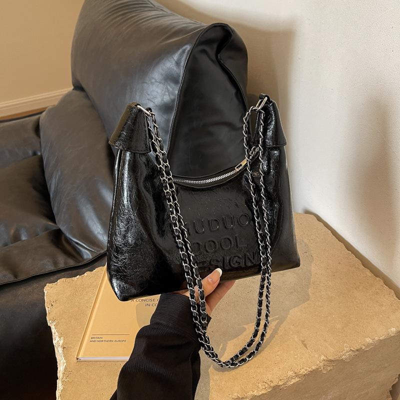 Повсякденна сумка жіноча 2024 нова літня мода дизайн нішевий ланцюжок на одне плече сумка-месенджер популярна сумка-пельмень чорний
Повсякденна сумка жіноча 2024 нова літня мода дизайн нішевий ланцюжок на одне плече сумка-месенджер популярна сумка-пельмень чорний