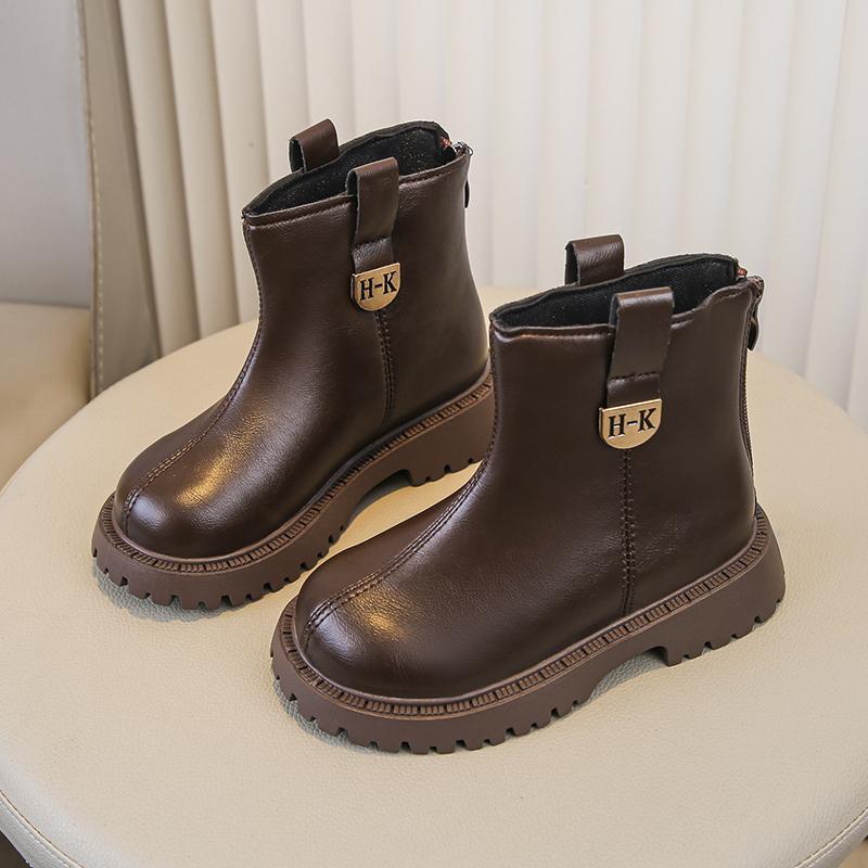 Girls Casual Short Boots Round Toes Soft Bottom Kids Ankle Boots Back Zipper Autumn Children Boots Non-slip 26 коричневий
Girls Casual Short Boots Round Toes Soft Bottom Kids Ankle Boots Back Zipper Autumn Children Boots Non-slip 26 коричневий