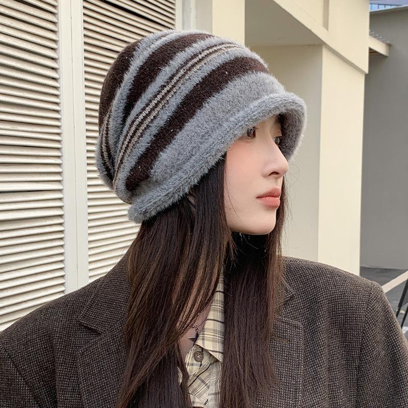 Autumn and winter velvet windproof warm big head circumference pile hat woman One size fits all
Autumn and winter velvet windproof warm big head circumference pile hat woman One size fits all