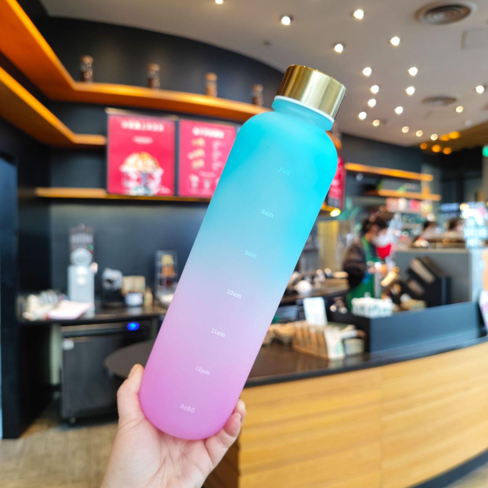 Gradient Frosted PP Plastic Large Capacity Fitness Water Bottle 1000ml
Gradient Frosted PP Plastic Large Capacity Fitness Water Bottle 1000ml