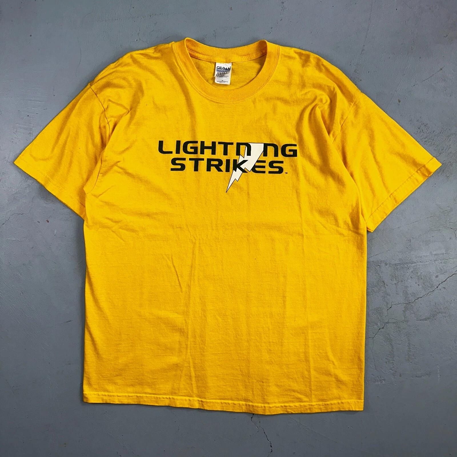 Lightning Strikes VTG T Shirt Oregon PDX Y2K Yellow Graphic Storm Cool Speed L
Lightning Strikes VTG T Shirt Oregon PDX Y2K Yellow Graphic Storm Cool Speed L