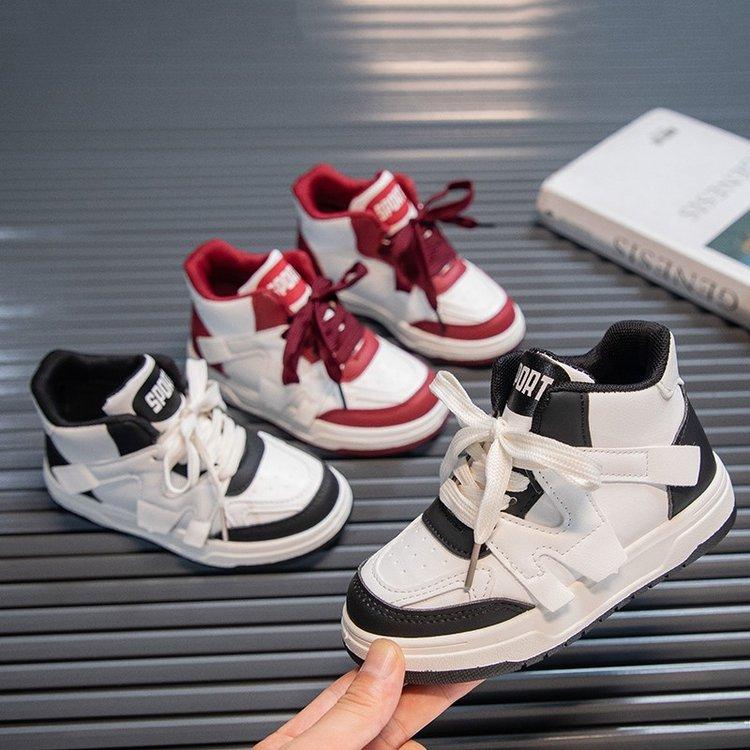 Boy Shoes Fashion Children s Shoes Spring, Autumn and Winter New Fashion Brand Mid-Top Board Shoes Medium and Large Children s Sneakers
Boy Shoes Fashion Children s Shoes Spring, Autumn and Winter New Fashion Brand Mid-Top Board Shoes Medium and Large Children s Sneakers
