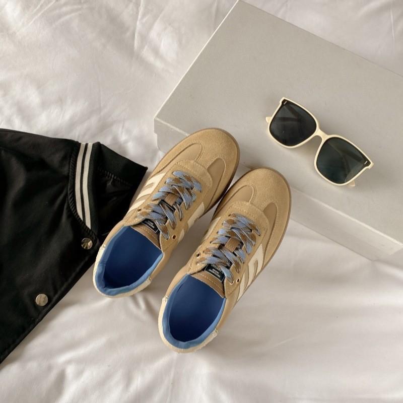 Retro contrasting color German training shoes women s spring new leather American casual lace-up flat-bottomed sports Forrest Gump shoes board shoes 35 коричневый
Retro contrasting color German training shoes women s spring new leather American casual lace-up flat-bottomed sports Forrest Gump shoes board shoes 35 коричневый