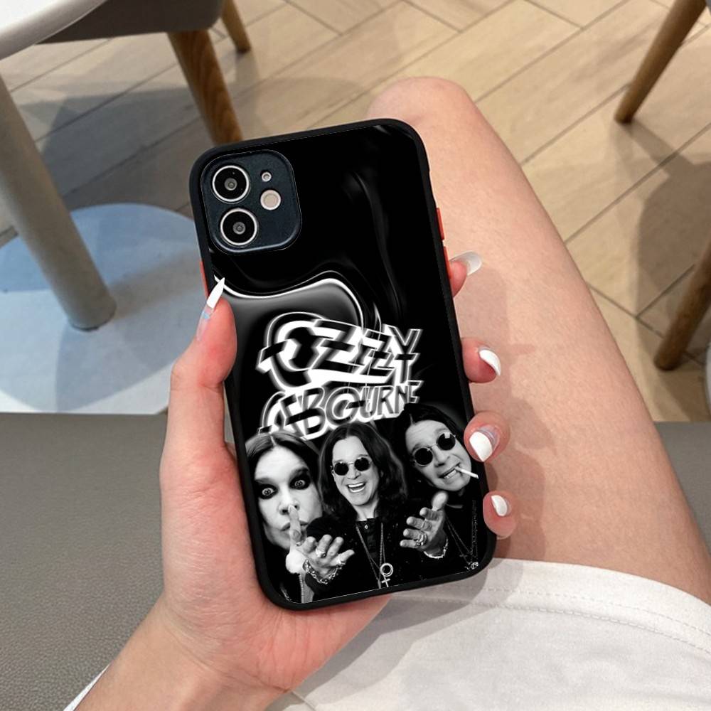 Singer O-Ozzy Osbourne Phone Case For IPhone 14 11 12 13 Mini Pro Max 8 7 Plus X XR XS MAX Translucent Matte Cover iphone 12pro max
Singer O-Ozzy Osbourne Phone Case For IPhone 14 11 12 13 Mini Pro Max 8 7 Plus X XR XS MAX Translucent Matte Cover iphone 12pro max
