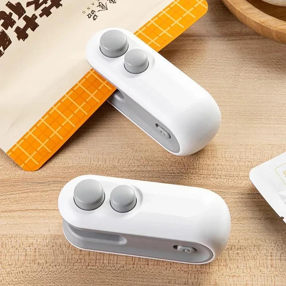 Packaging Heater Bag Sealer Mini Sealing Machine Heat Sealer Plastic Bags Cell Snacks Tweezers for Food Bags Foil Welding синий
Packaging Heater Bag Sealer Mini Sealing Machine Heat Sealer Plastic Bags Cell Snacks Tweezers for Food Bags Foil Welding синий