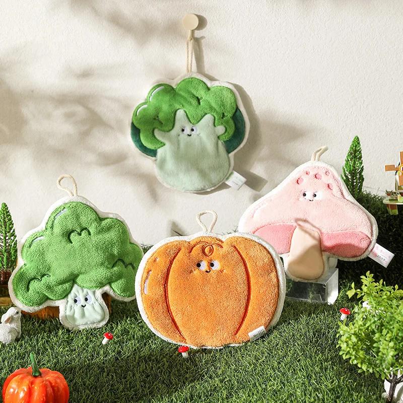Vegetable Style Coral Fleece Hand Towel Three-layer Thick Super Absorbent Quick-drying Towels for Kitchen Bathroom Handkerchief
Vegetable Style Coral Fleece Hand Towel Three-layer Thick Super Absorbent Quick-drying Towels for Kitchen Bathroom Handkerchief