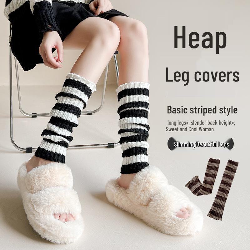 Women s Black & White Striped Knee-High Lolita Socks for Autumn & Winter - Cute Japanese-Style Mid-Calf Leg Warmers One Size
Women s Black & White Striped Knee-High Lolita Socks for Autumn & Winter - Cute Japanese-Style Mid-Calf Leg Warmers One Size