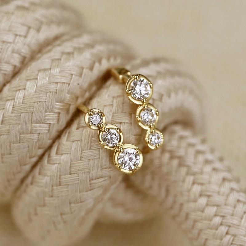 925 Sterling Silver Plated 14K Gold Gradient Size Zircon Earrings for Women French Temperament Wedding Party Jewelry Accessories Silver
925 Sterling Silver Plated 14K Gold Gradient Size Zircon Earrings for Women French Temperament Wedding Party Jewelry Accessories Silver