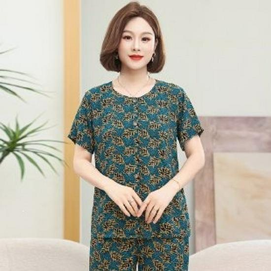 Mom’s Casual Short-Sleeved Top - Fashionable Summer Style for Middle-Aged and Elderly Women 5XL зелёный
Mom’s Casual Short-Sleeved Top - Fashionable Summer Style for Middle-Aged and Elderly Women 5XL зелёный