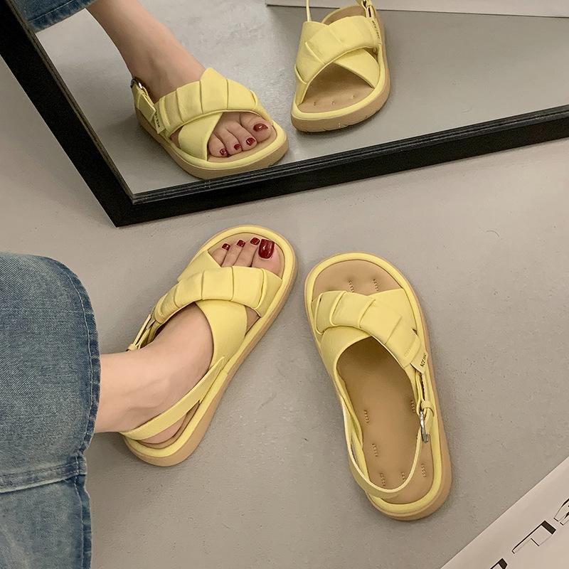 Platform sandals women s new summer wear cross belt casual versatile beach sandals 35 жёлтый
Platform sandals women s new summer wear cross belt casual versatile beach sandals 35 жёлтый