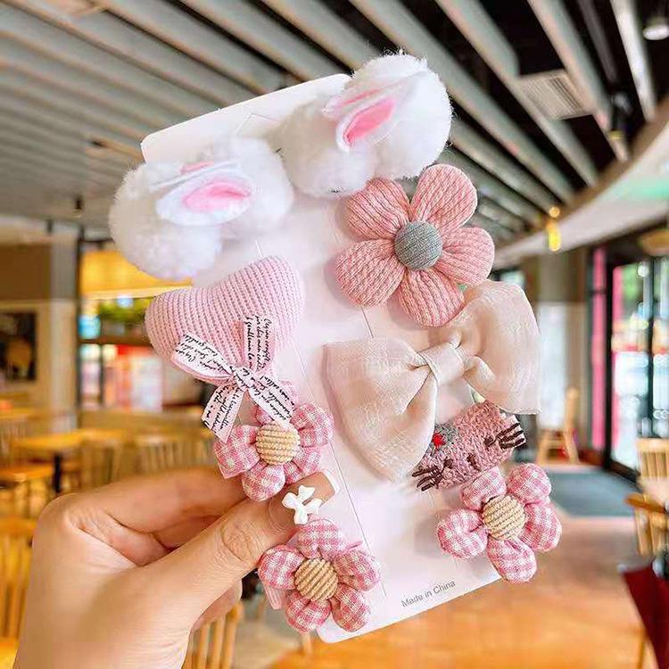 Мех Кролик Вязаный Заколка для питомца Набор аксессуаров Осень Зима Милый Девочка Мальчик Вечеринка Уход за собакой Банты Йоркшир Длинные волосы Животные Товары 3-4cm
Мех Кролик Вязаный Заколка для питомца Набор аксессуаров Осень Зима Милый Девочка Мальчик Вечеринка Уход за собакой Банты Йоркшир Длинные волосы Животные Товары 3-4cm