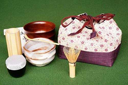 Портативный набор чайных принадлежностей, позволяющий наслаждаться чаем матча даже на открытом воздухе. Набор чайных принадлежностей L «Ochagokoro»
Портативный набор чайных принадлежностей, позволяющий наслаждаться чаем матча даже на открытом воздухе. Набор чайных принадлежностей L «Ochagokoro»